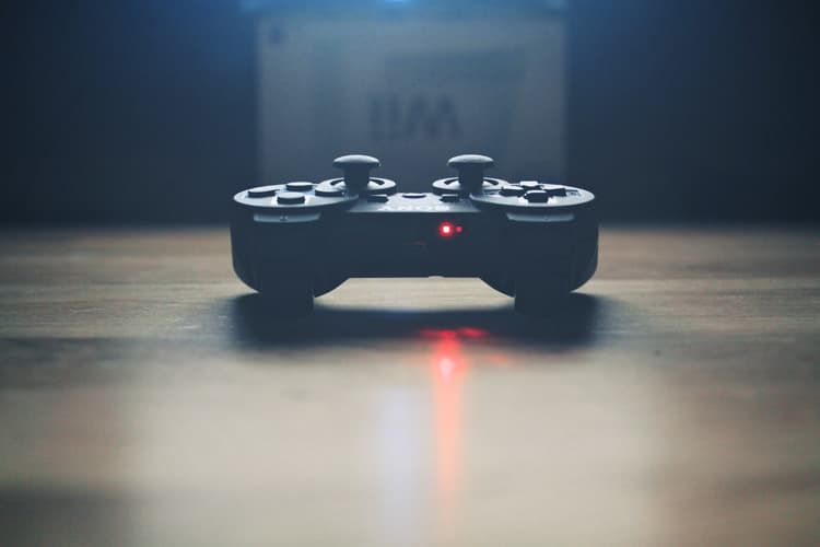 Il mondo dei videogiochi: la ricerca della nuova identità virtuale
