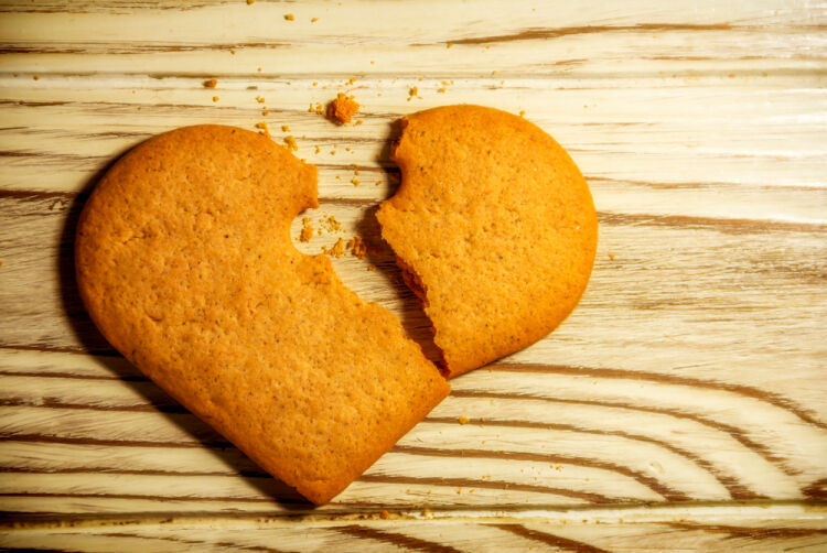 Breadcrumbing: le briciole d’amore che non saziano