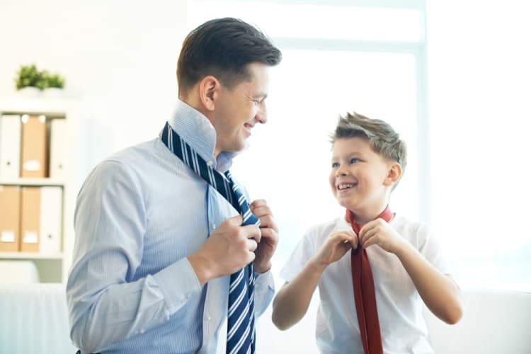 Orme: quando un padre cammina davanti