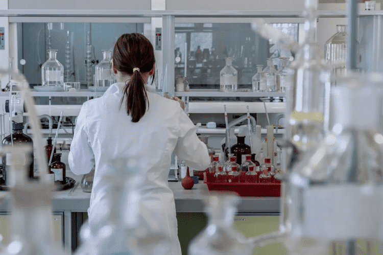 Gestione dello stress negli operatori sanitari: proteggere sé stessi per proteggere l'altro