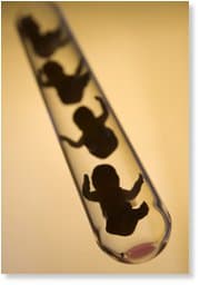 La Procreazione Medicalmente Assistita vista dai genitori: partorire un “leone”!