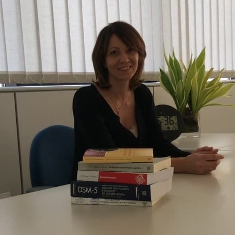 Dott.ssa Lisa Maestri Psicologa Psicoterapeuta
