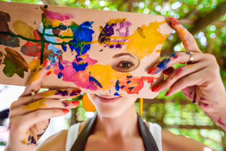 Musicoterapia e arteterapia: cosa sono e come funzionano